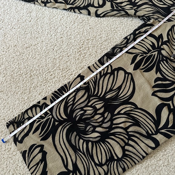 Susan Garvey small cropped wide-leg tan floral pants - Picture 5 of 7